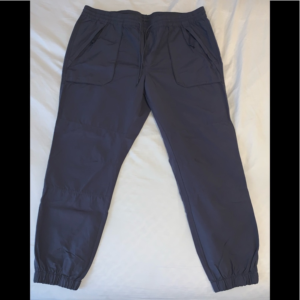 Tech Joggers NWOT